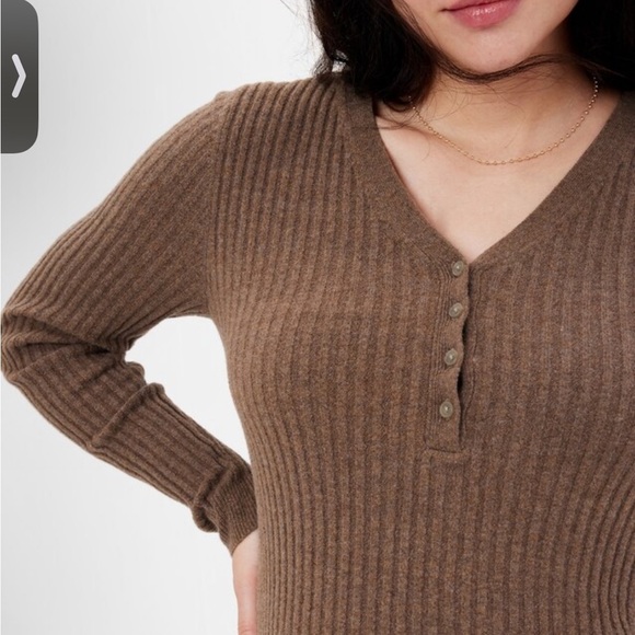 GAP MATERNITY Henley Midi Sweater Dress - Picture 3 of 12